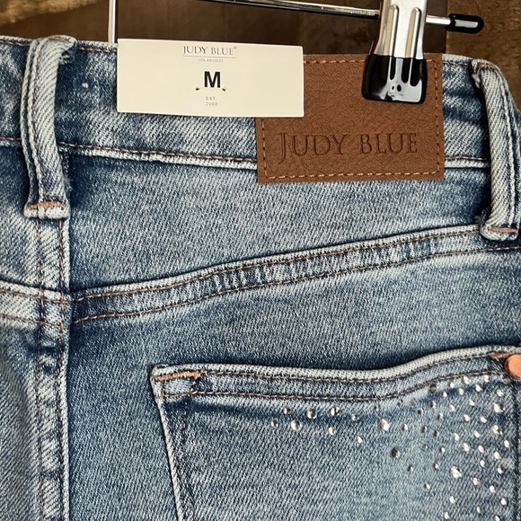 Judy Blue Studded Light Denim Shorts - Picture 4 of 4